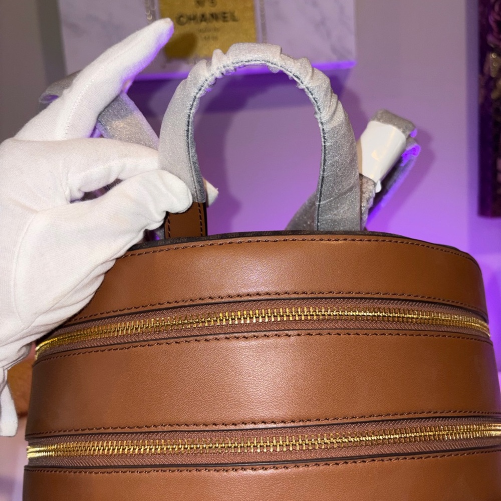 🏷️ NWT Michael Kors Jaycee MD Zip Pocket Backpack-Brown Signature MK Logo Luxe - Picture 9 of 15